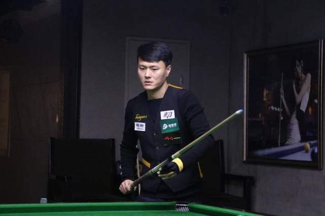 高度激烈和 高度激烈和