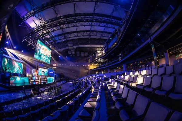 优先抢到落 优先抢到落