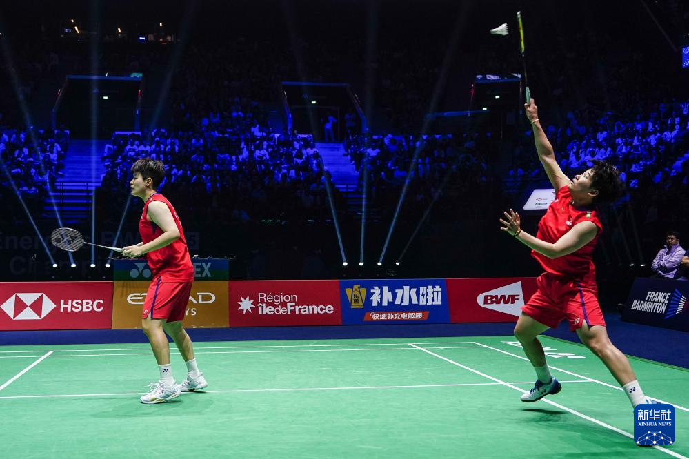 线与地图控 线与地图控